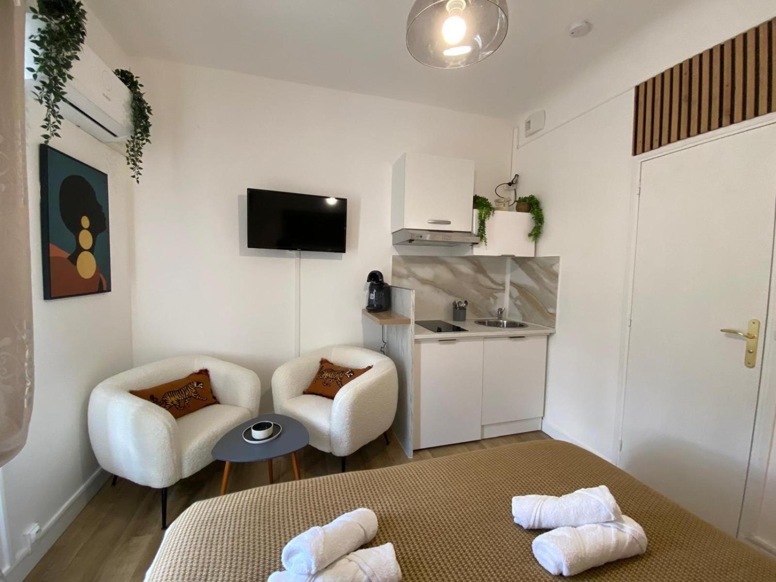Chambre Tout Confort Hotell Limay Eksteriør bilde